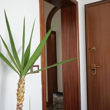 House - Full Appartamento Lecce